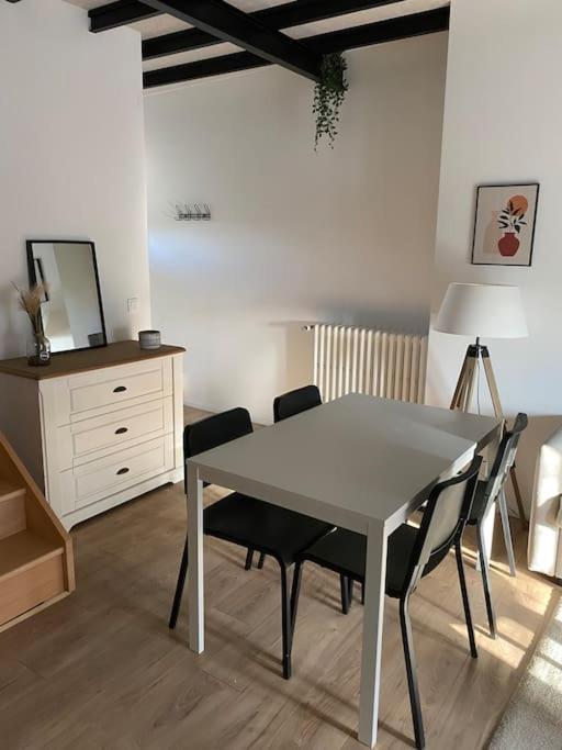 Appart Renove En Duplex Avec Terrasse Et Garage Bouleurs Exteriér fotografie
